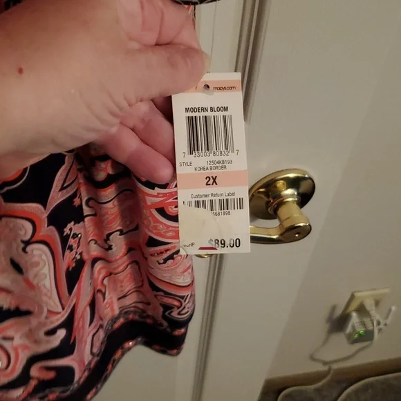 INC size 2X Elegant Black Pink Gray and Red Paisley Dress NWT - Picture 4 of 5